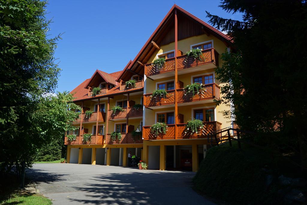 Gasthof Hotel Schmied Arnfels Exterior foto
